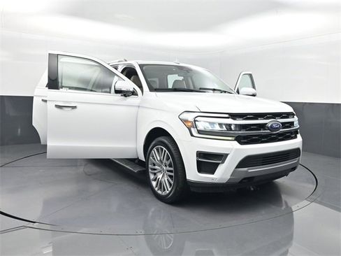 Used 2023 Ford Expedition Max Limited image 40