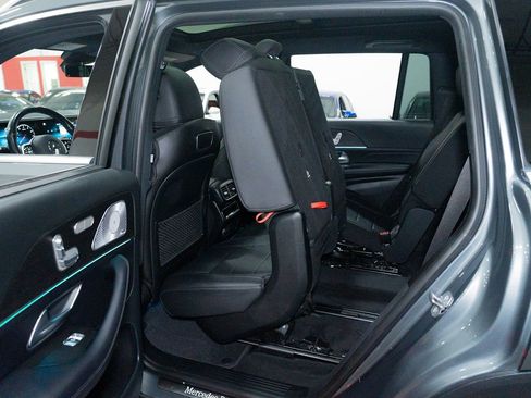 Used 2020 Mercedes-Benz GLS 450 4MATIC w/ Convenience Package image 27