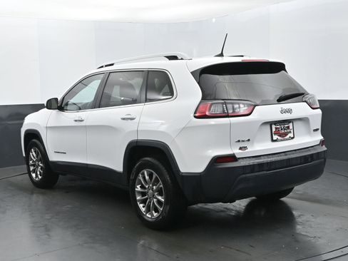 Used 2020 Jeep Cherokee Latitude Plus image 4