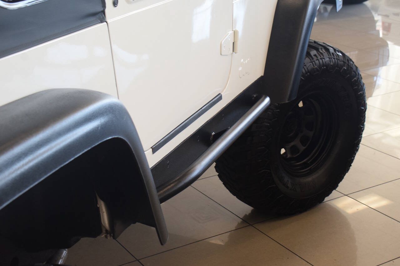 Used 2000 Jeep Wrangler Sport AWD/4WD image 18
