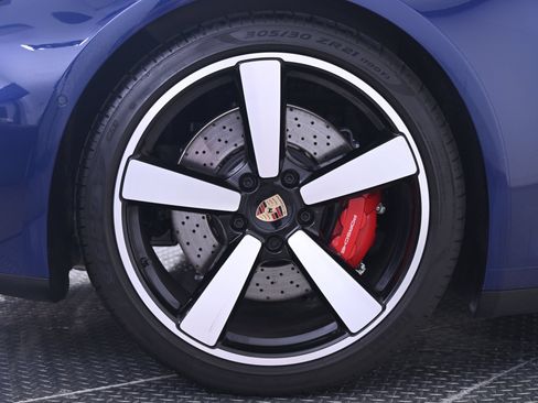 Certified 2026 Porsche 911 Carrera 4S AWD/4WD image 16