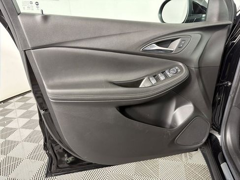 Used 2023 Buick Encore GX Preferred image 8