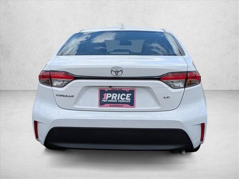 Used 2024 Toyota Corolla LE FWD image 6