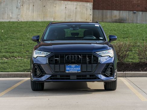 Used 2023 Audi Q3 2.0T Premium Plus w/ Premium Plus Package AWD/4WD image 29