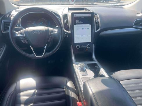 Used 2021 Ford Edge SEL image 7