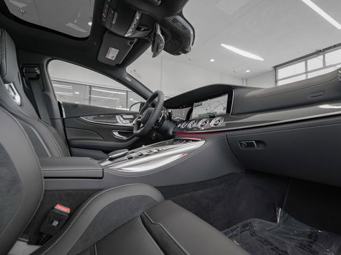 Used 2024 Mercedes-Benz AMG GT 53 image 17