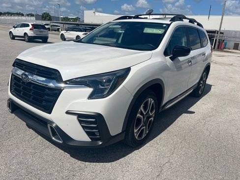 Used 2024 Subaru Ascent Touring AWD/4WD image 7