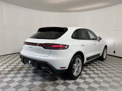 Used 2023 Porsche Macan image 7