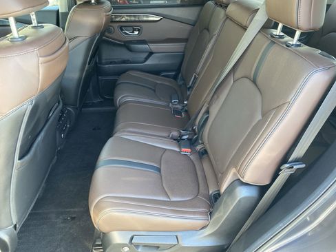 Used 2023 Honda Pilot Elite image 26