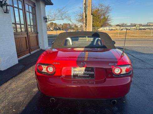 Used 2006 MAZDA MX-5 Miata 3rd Generation Limited image 22