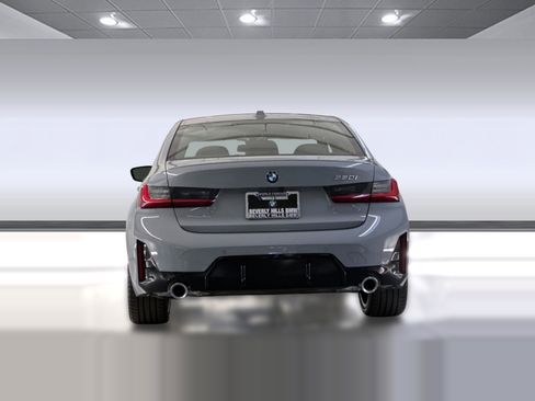 New 2026 BMW 330i Sedan w/ M Sport Package image 9