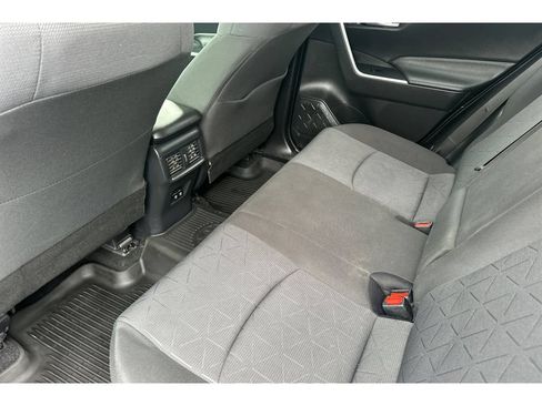 Used 2020 Toyota RAV4 XLE w/ Convenience Package AWD/4WD image 13