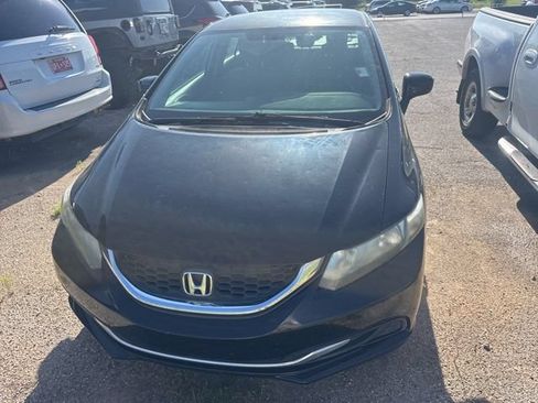 Used 2014 Honda Civic LX image 2