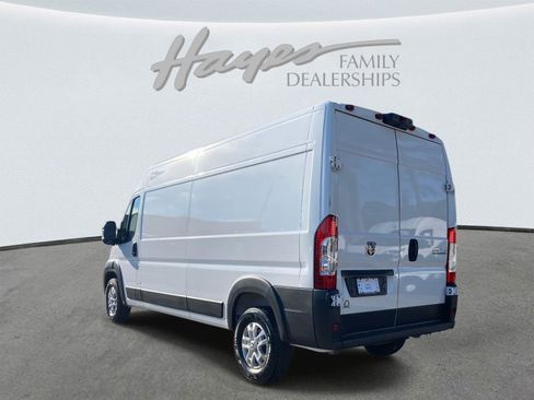 Used 2025 RAM ProMaster 2500 w/ Quick Order Package 22G SLT image 37
