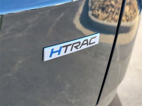 Certified 2025 Hyundai Tucson SE image 7