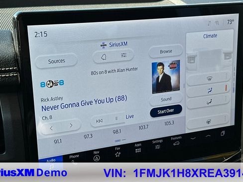 Used 2024 Ford Expedition Max XLT image 29