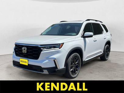 Certified 2025 Honda Pilot Touring