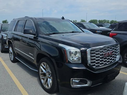 Used 2019 GMC Yukon Denali w/ Open Road Package AWD/4WD image 1
