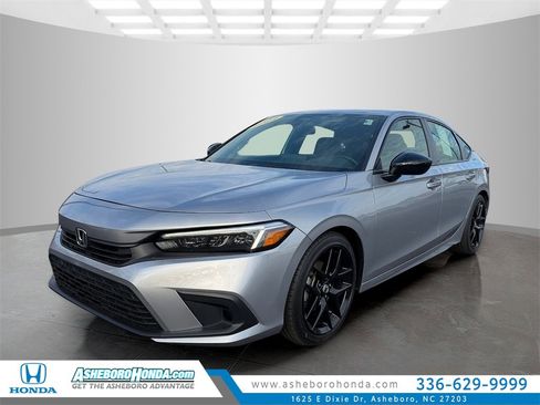 Used 2024 Honda Civic Sport image 1
