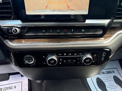 Used 2024 GMC Sierra 1500 Elevation AWD/4WD image 19
