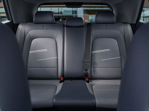 New 2026 Hyundai Venue SEL FWD image 12