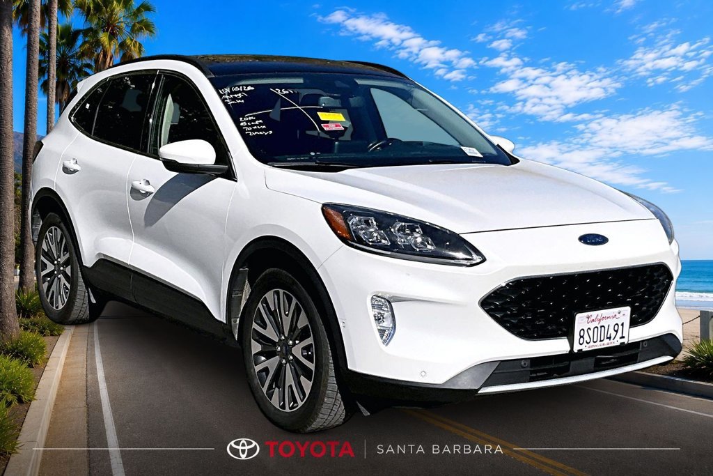 Used 2020 Ford Escape Titanium AWD/4WD image 1
