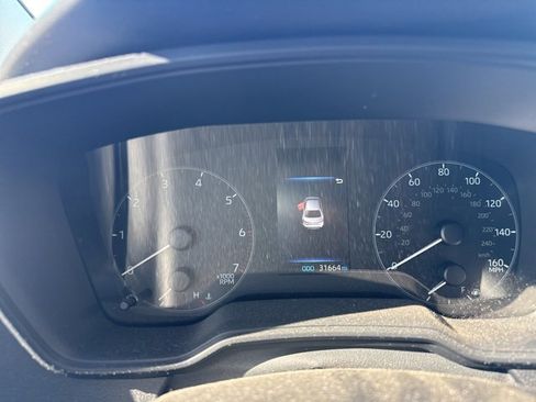 Used 2023 Toyota Corolla LE image 11