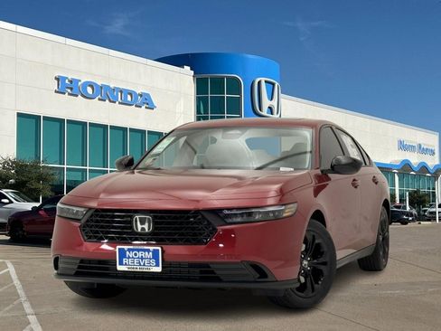 New 2025 Honda Accord SE image 1