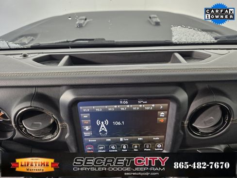 Used 2021 Jeep Wrangler Unlimited Sahara image 19
