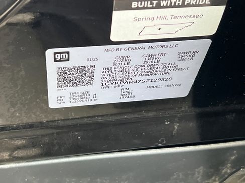 Certified 2025 Cadillac XT6 Luxury image 30