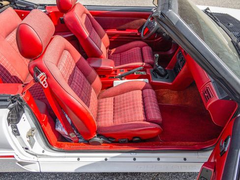 Used 1987 Ford Mustang GT RWD image 30