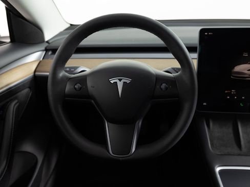 Used 2023 Tesla Model 3 Standard Range RWD image 29