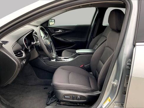 Used 2024 Chevrolet Malibu LT FWD image 8