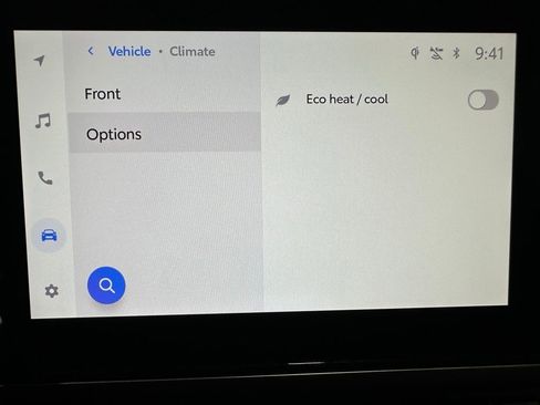 Used 2025 Toyota Camry SE image 32