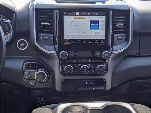 Used 2023 RAM 1500 Big Horn AWD/4WD image 28