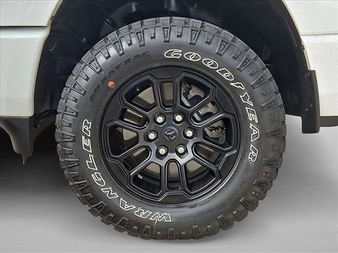 Used 2019 RAM 1500 Big Horn AWD/4WD image 22