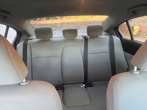 Used 2013 Honda Civic LX image 14