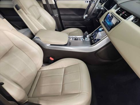 Used 2020 Land Rover Range Rover Sport HSE AWD/4WD image 3