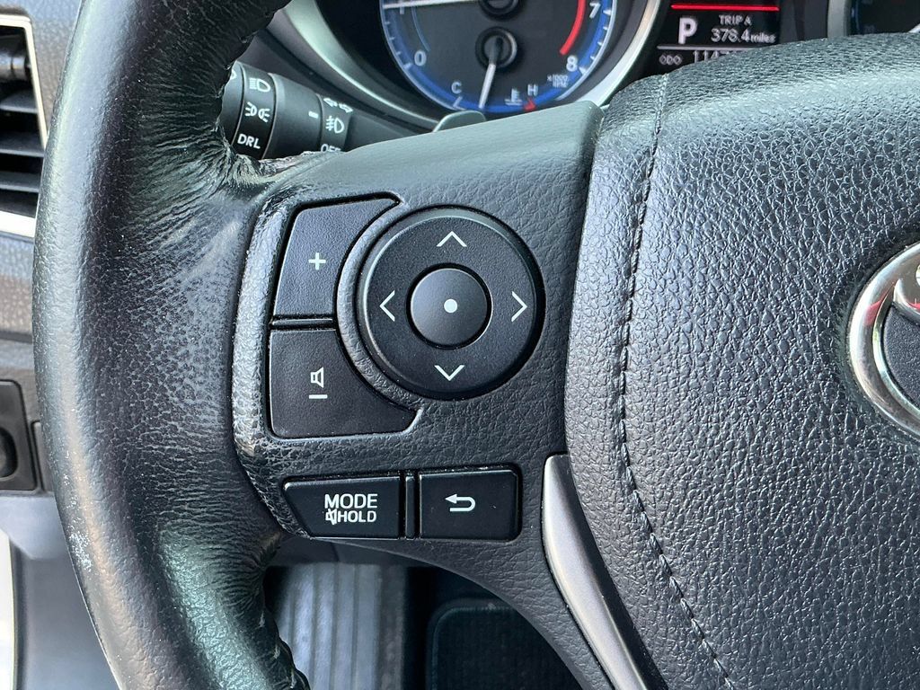 Used 2014 Toyota Corolla S FWD image 25
