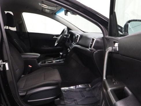 Used 2022 Kia Sportage LX w/ LX AWD Value Edition Package image 17