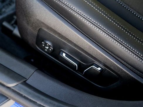 New 2026 BMW 330i xDrive Sedan w/ M Sport Package image 18