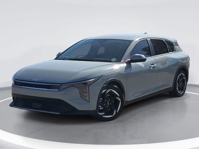 New 2026 Kia K4 EX