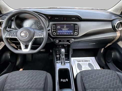 Used 2021 Nissan Kicks SV FWD image 14