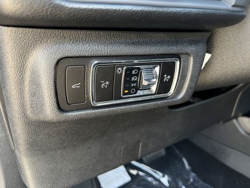 New 2025 Lincoln Corsair FWD w/ Equipment Group 101A image 26