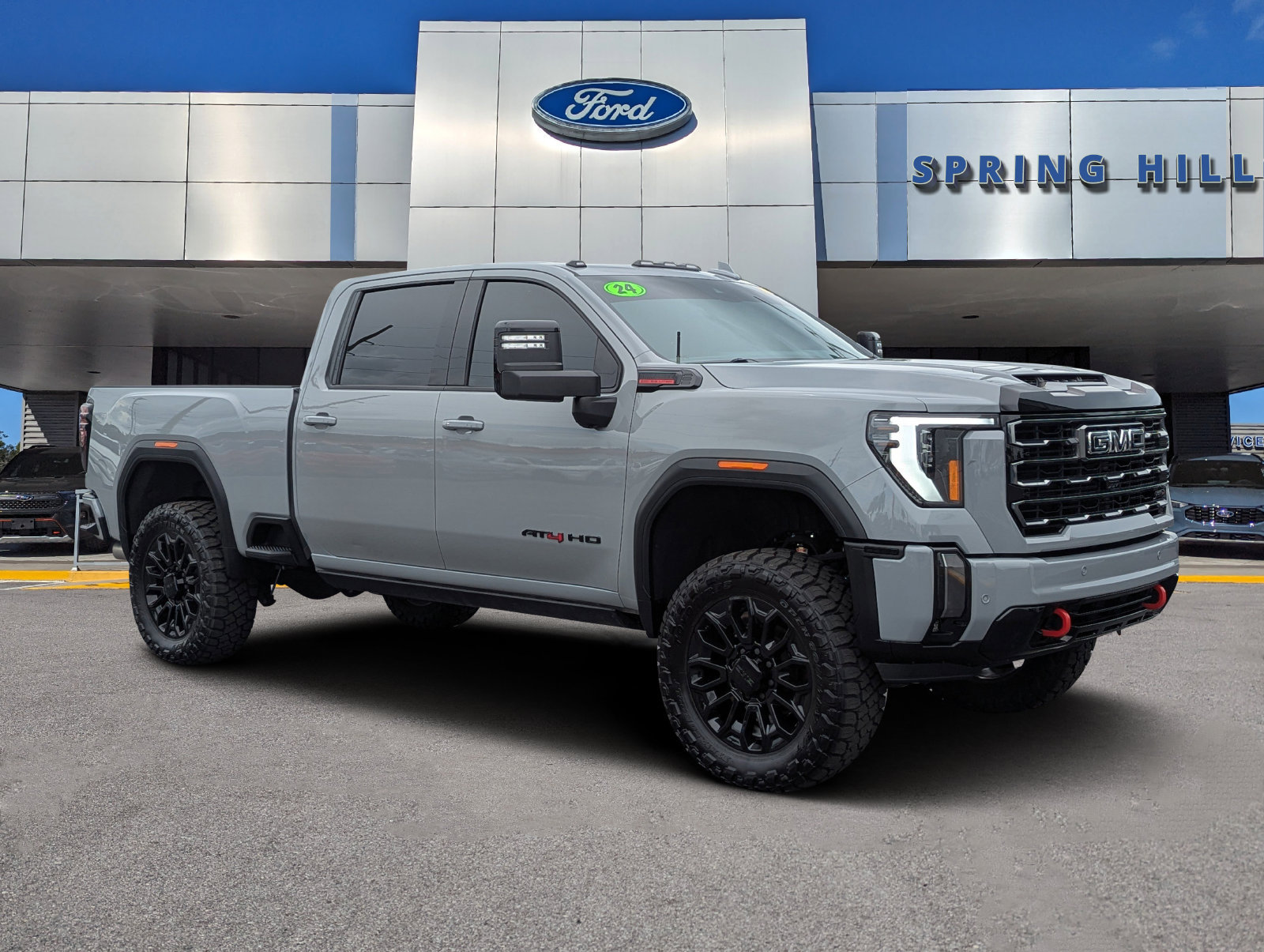 Used 2024 GMC Sierra 2500 AT4 w/ AT4 Premium Plus Package AWD/4WD image 1