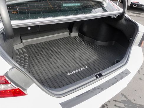 Certified 2022 Toyota Camry XSE w/ Cold Weather Package image 31