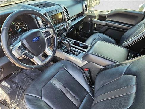 Used 2019 Ford F150 Platinum image 9