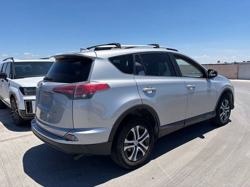 Used 2018 Toyota RAV4 LE w/ Carpet Mat Package FWD image 2