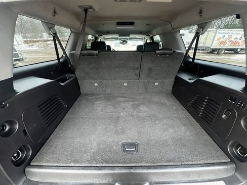 Used 2015 Chevrolet Suburban LTZ image 13