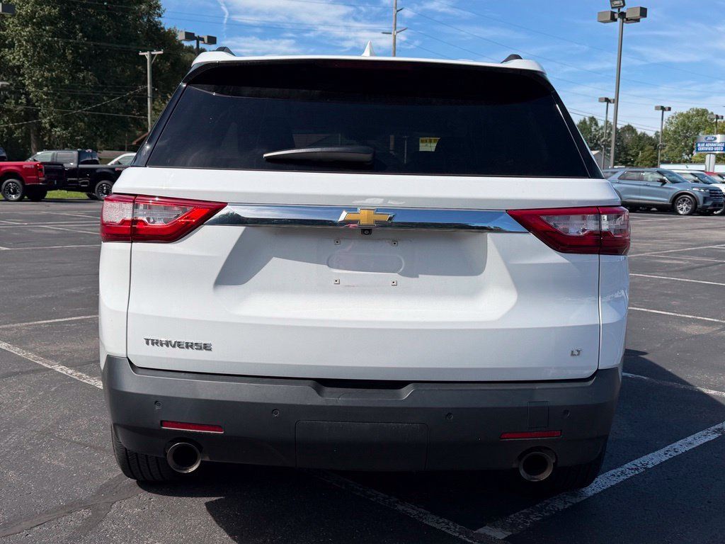 Used 2021 Chevrolet Traverse LT FWD image 6